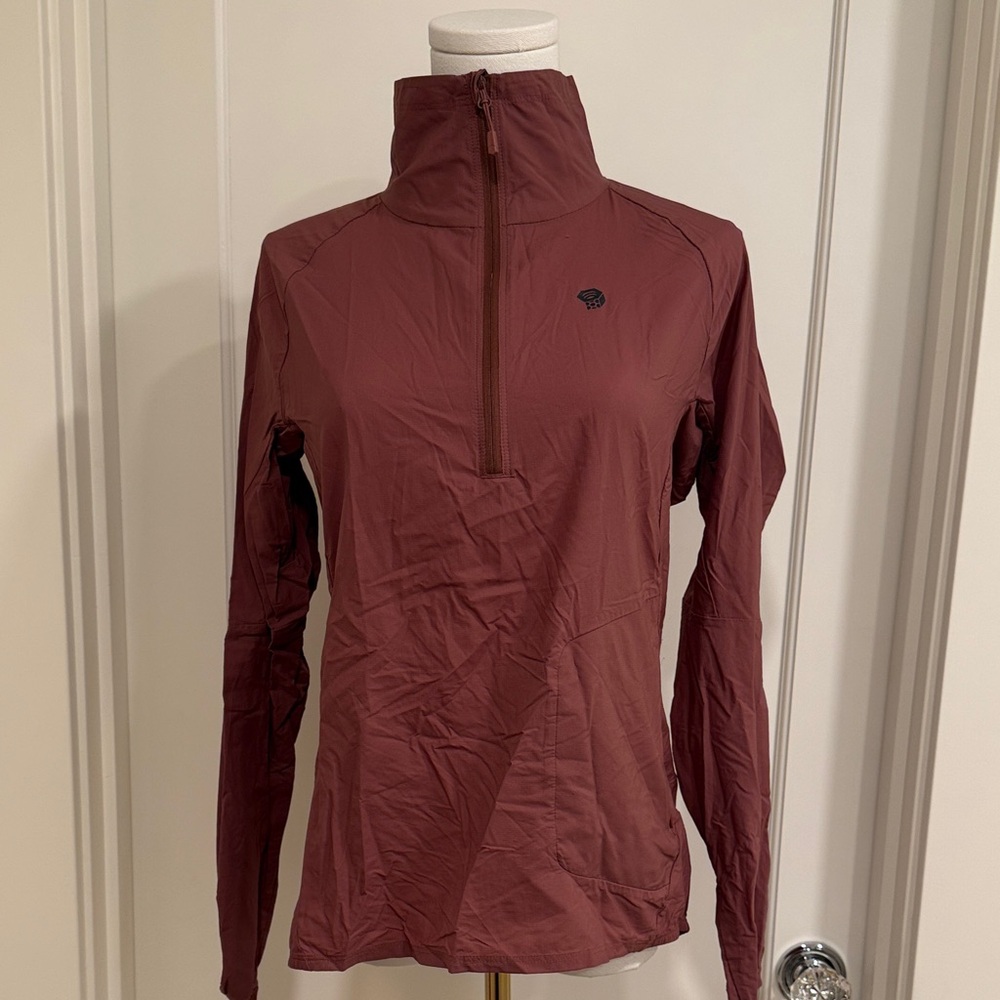 Mountain Hardwear Women's Maroon Windbreaker